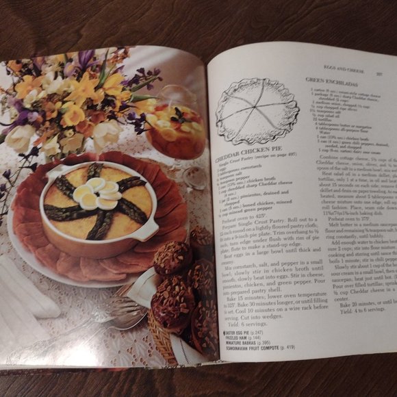 Vintage 70s Cookbook Plus Surprise Freebie Cookbook! - Picture 11 of 12